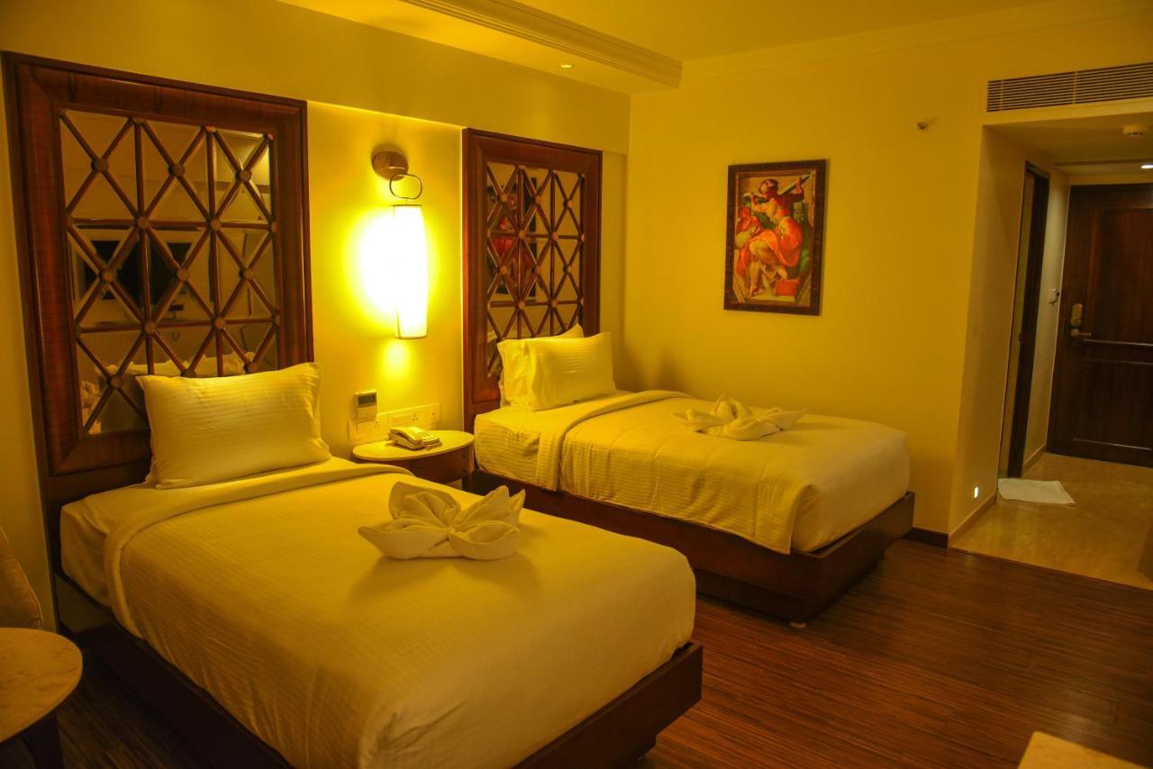 The Saibaba Hotel Chennai Ngoại thất bức ảnh